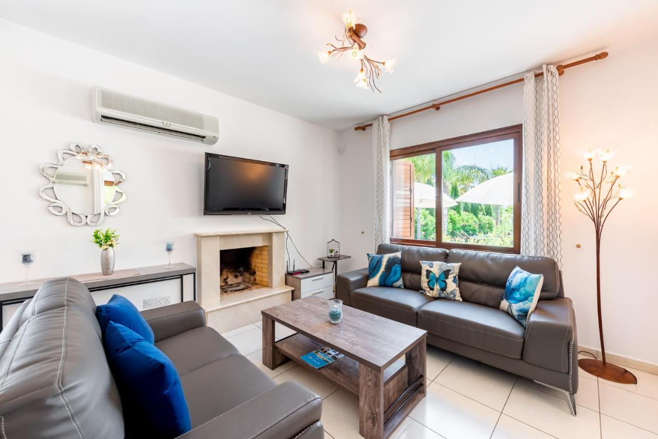 Sea Front Costa Blu By Ezoria Villas Ayia Napa Exterior foto