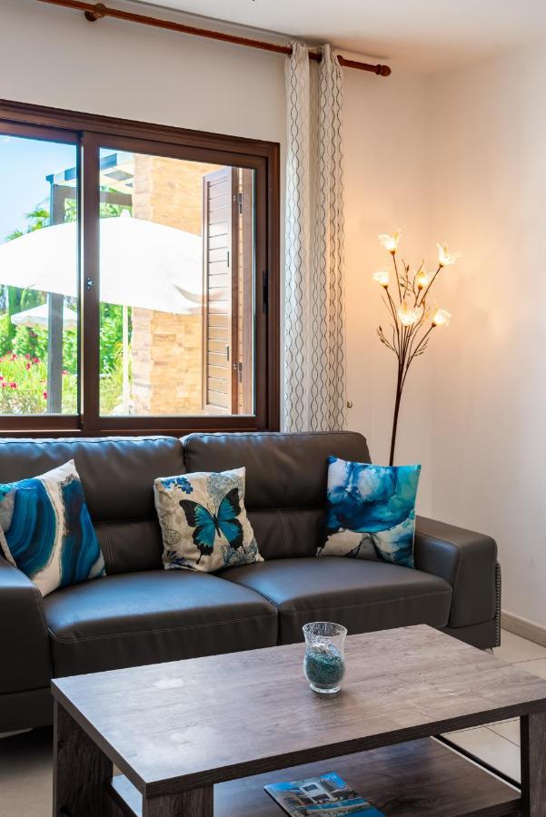 Sea Front Costa Blu By Ezoria Villas Ayia Napa Exterior foto