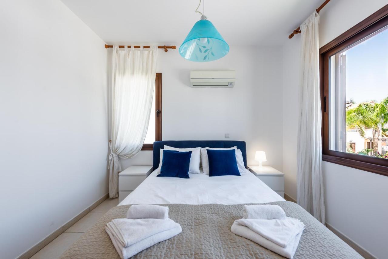 Sea Front Costa Blu By Ezoria Villas Ayia Napa Exterior foto